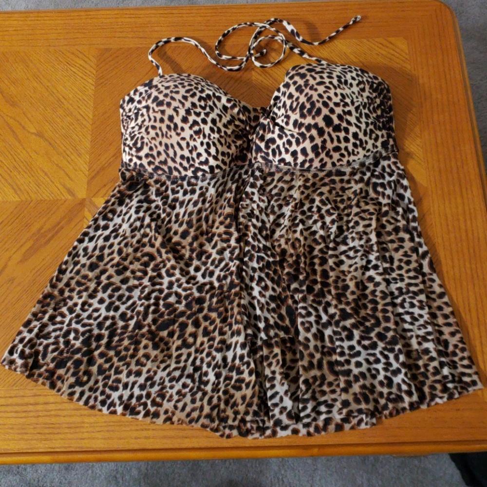 Swimsuit top